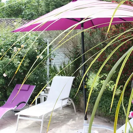 Le Domaine De La Lézardière Couette-café Espiet
