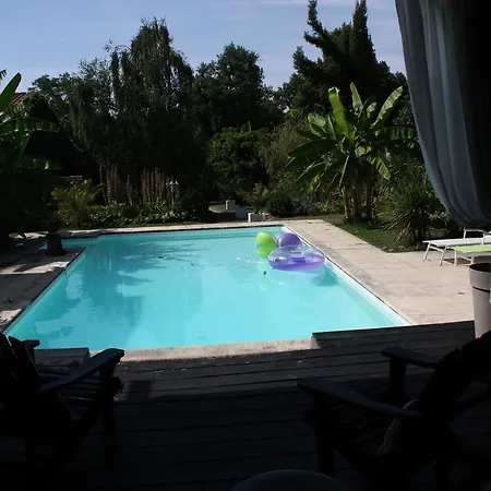 Le Domaine De La Lezardiere * Espiet